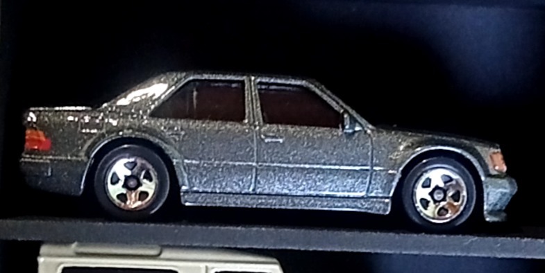 Mercedes-Benz 500 E