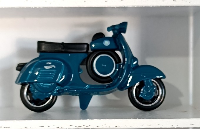 Vespa 90 SS Super Sprint (1966) (2nd Color)