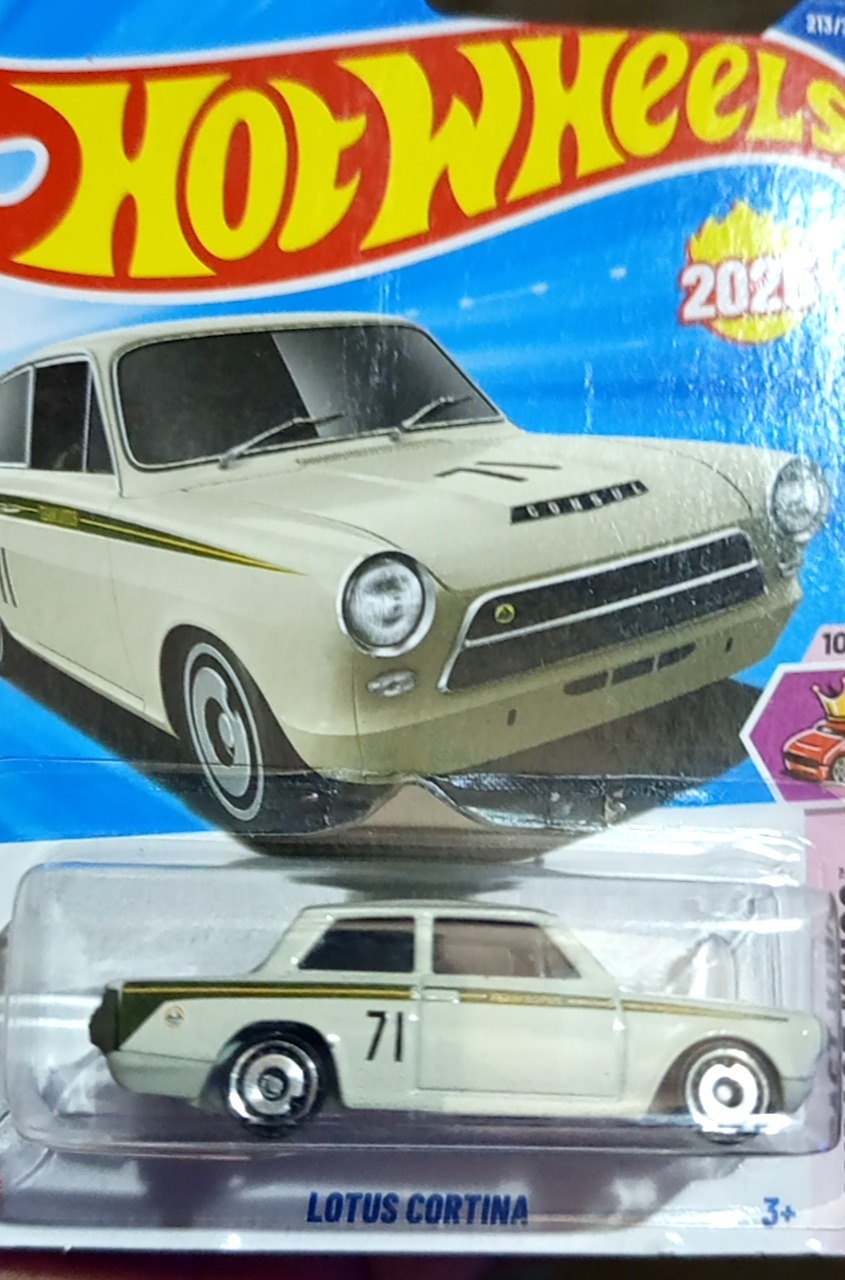 Lotus Cortina