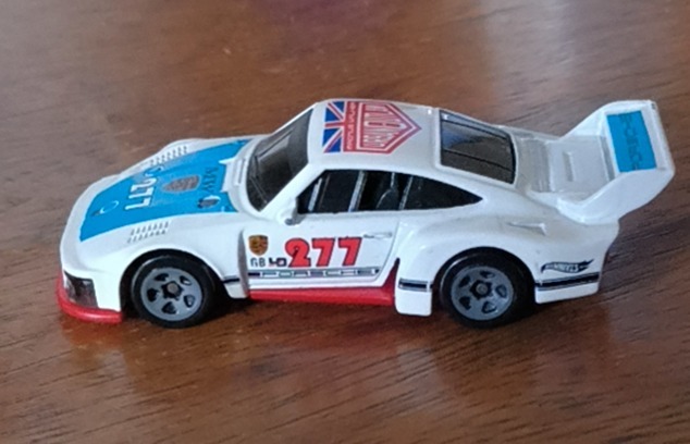 Porsche 935 (White)