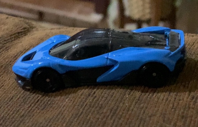McLaren W1