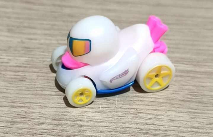 Duck N Roll Hot Wheels Lets Race