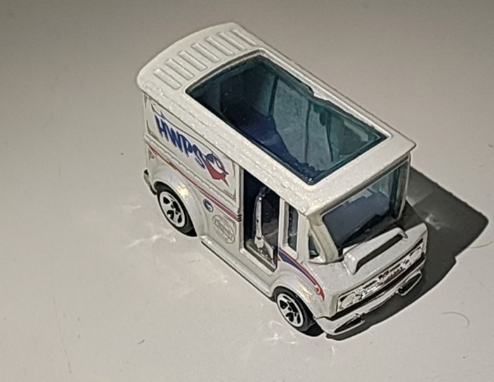 Rink Racer HW Ride-Ons