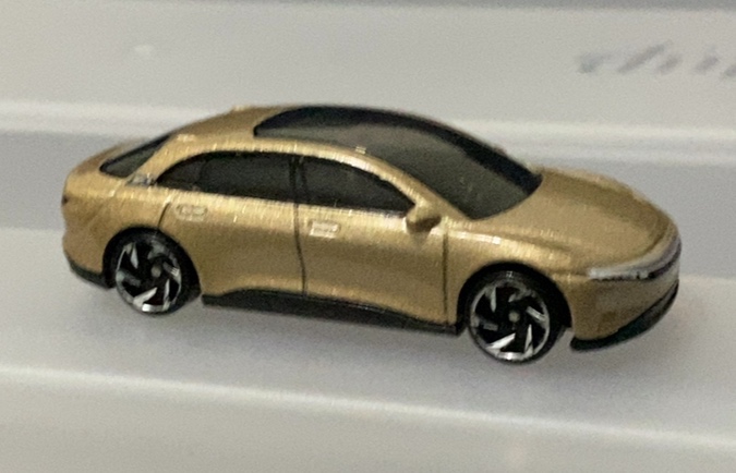 Lucid Air (Silver)