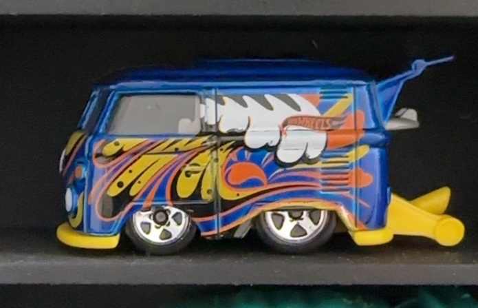 Volkswagen Kool Kombi (Green)
