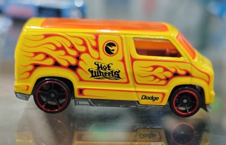 Custom 77 Dodge Van