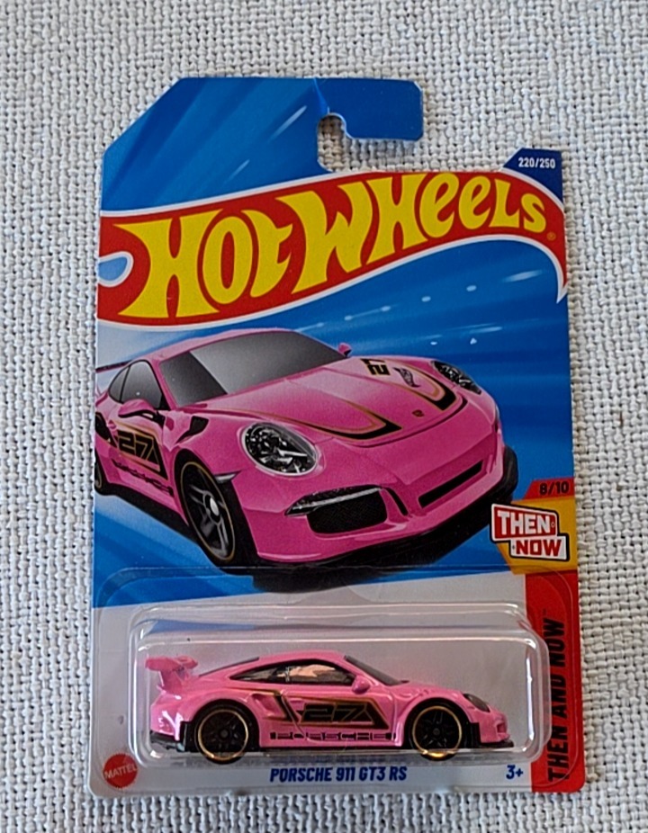 Porsche 911 GT3 RS.