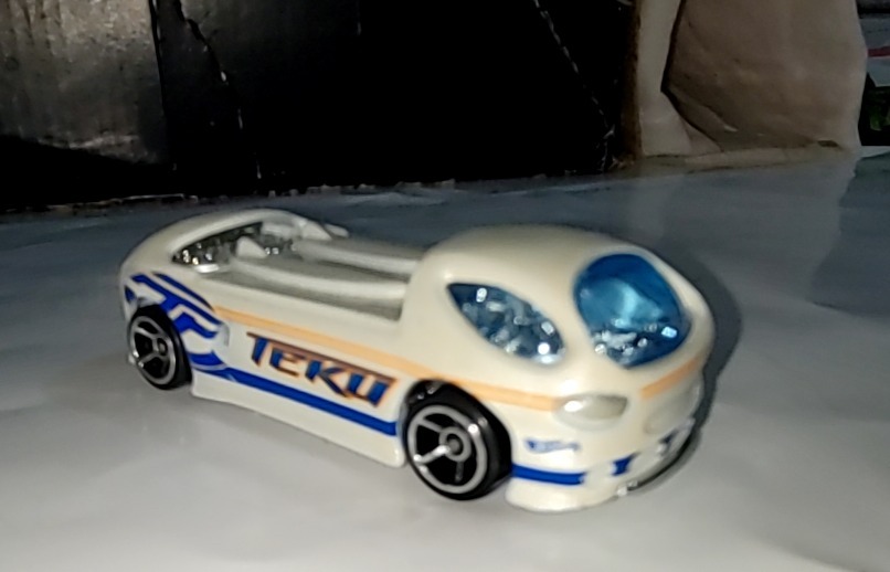 Deora