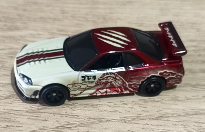 Nissan Skyline GT-R (BNR34) Godzilla 