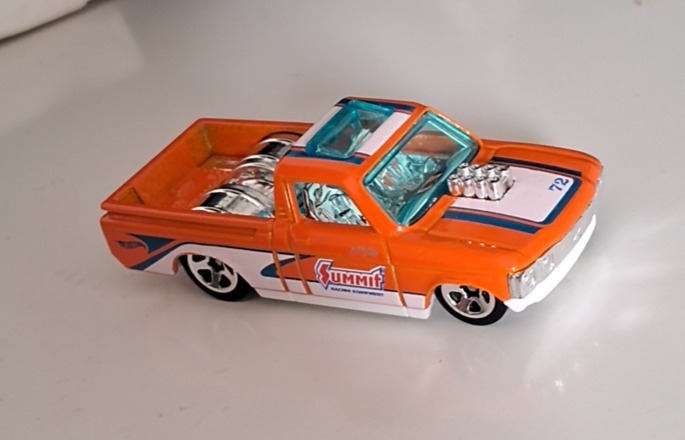 Custom '72 Chevy LUV