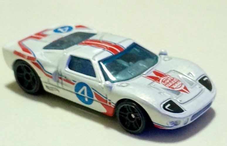 Ford GT-40